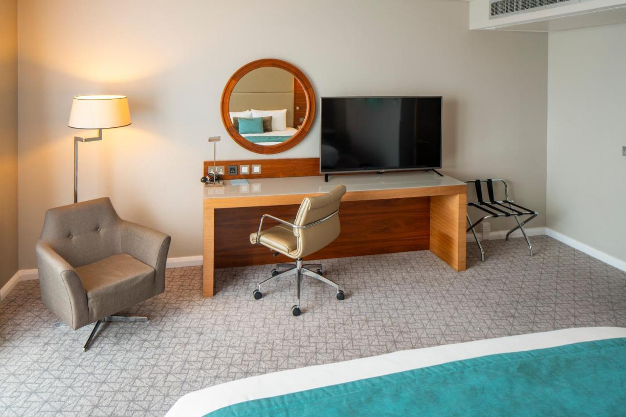 Crowne Plaza London - Docklands By Ihg Hotel Bagian luar foto
