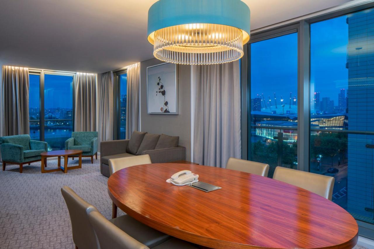 Crowne Plaza London - Docklands By Ihg Hotel Bagian luar foto