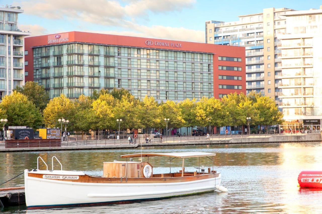 Crowne Plaza London - Docklands By Ihg Hotel Bagian luar foto