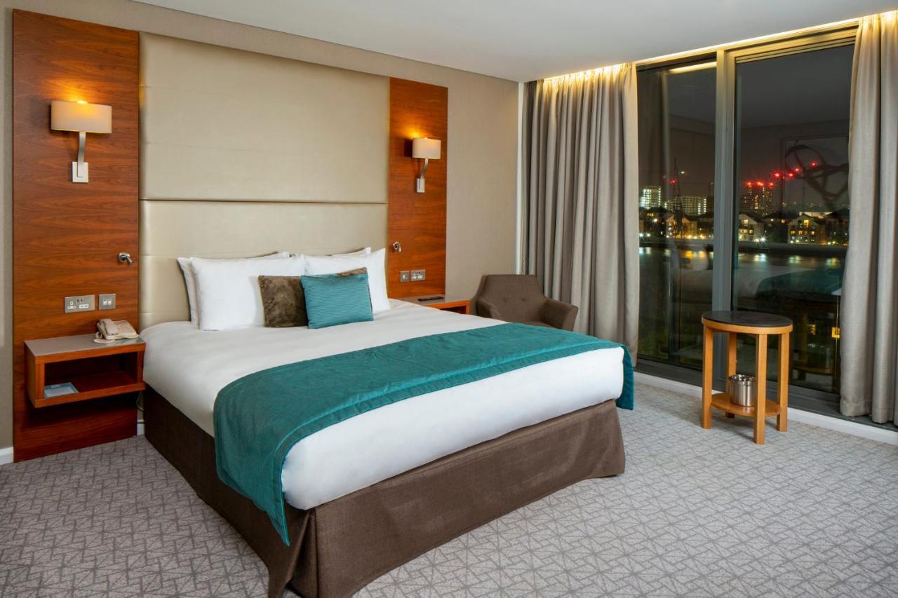 Crowne Plaza London - Docklands By Ihg Hotel Bagian luar foto