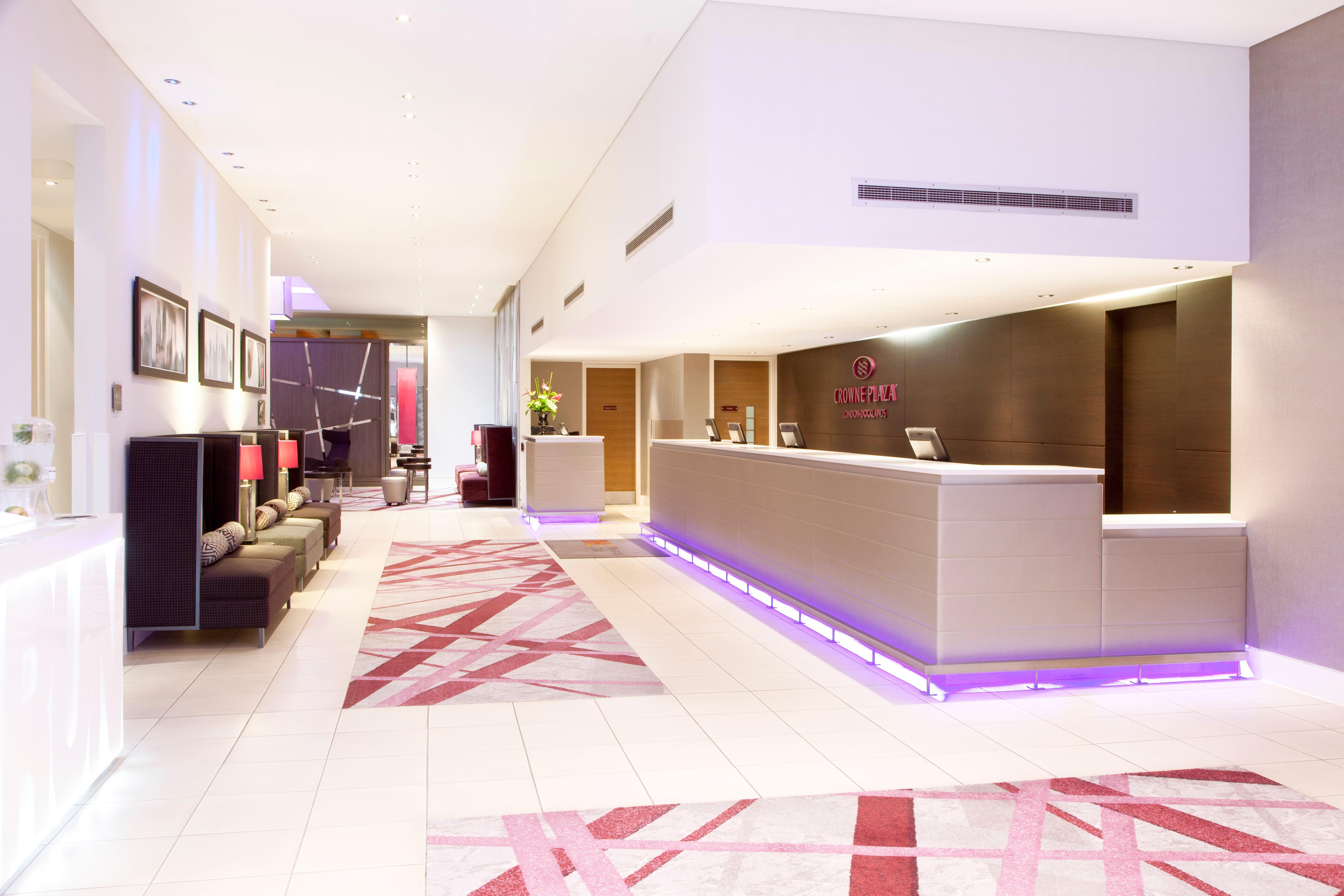 Crowne Plaza London - Docklands By Ihg Hotel Bagian luar foto