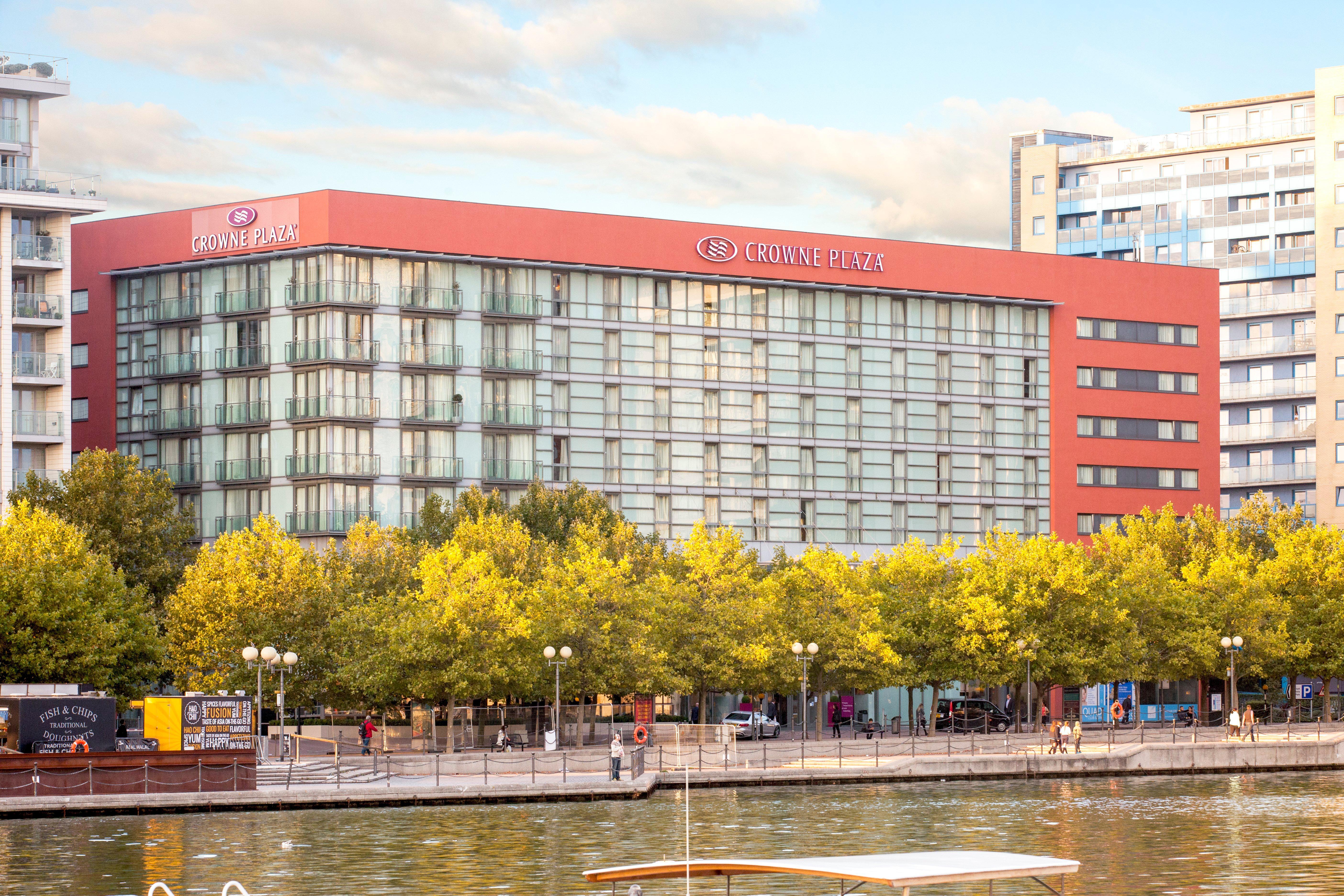 Crowne Plaza London - Docklands By Ihg Hotel Bagian luar foto