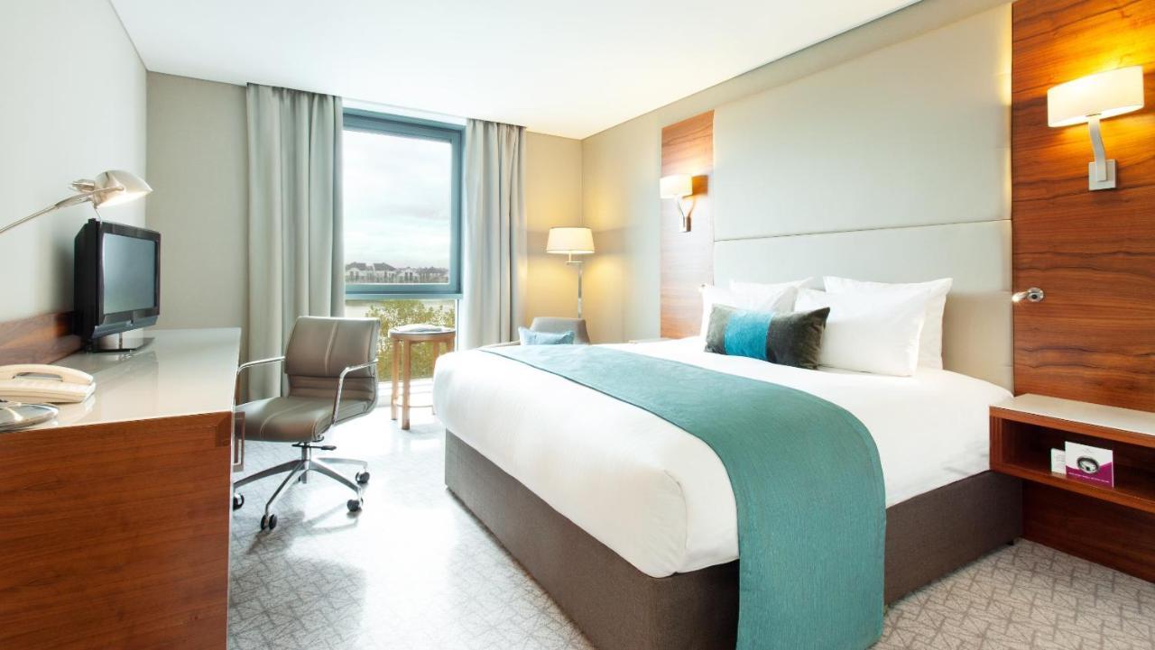 Crowne Plaza London - Docklands By Ihg Hotel Bagian luar foto